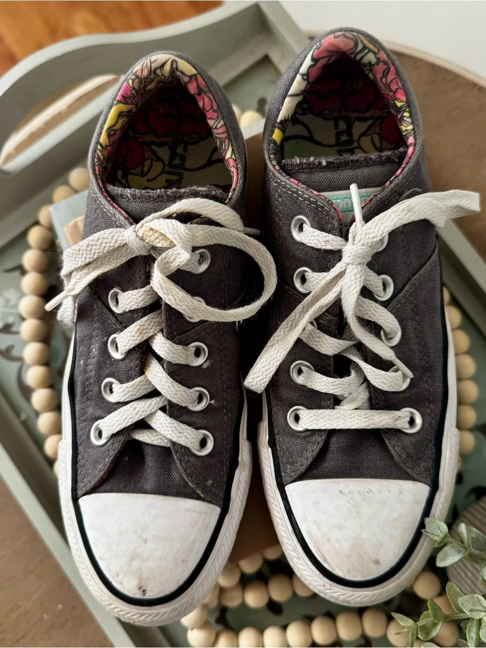Converse Kids Low-Top Canvas Sneakers - Gray with Floral Lining